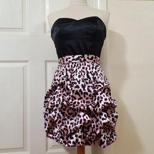 🦄 Y2K Pink Leopard Print Ruffle Tiered Dress